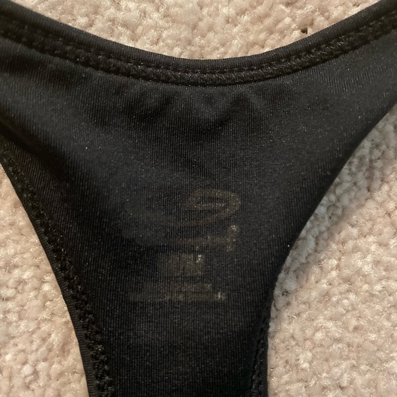 Black Racerback Sportsbra - Picture 4 of 4